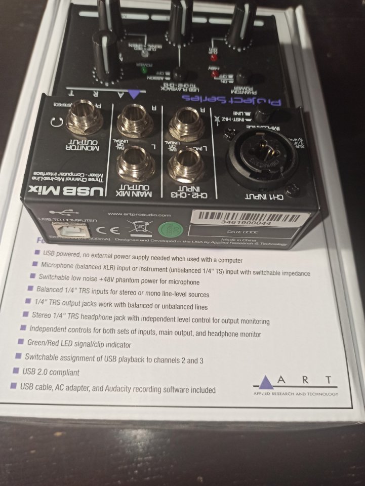 ART USB Mix Mezclador de formato compacto