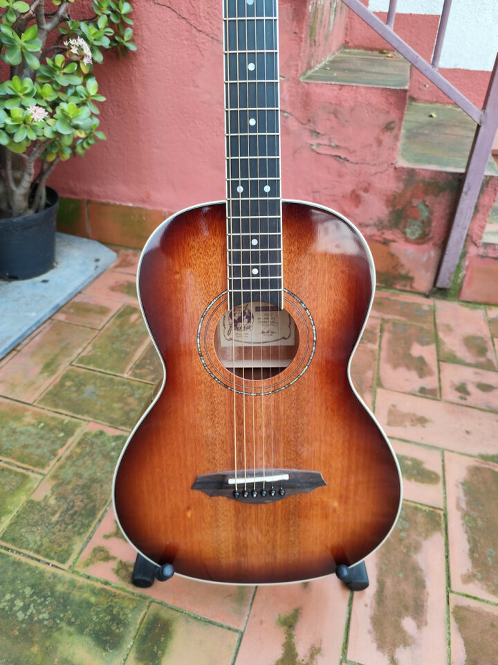 Framus FP-14M VS Guitarra Parlor