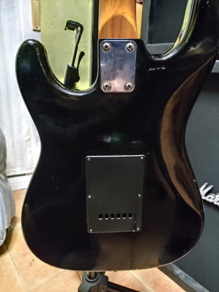 Guitarra eléctrica Vintage Big Sound de 1982