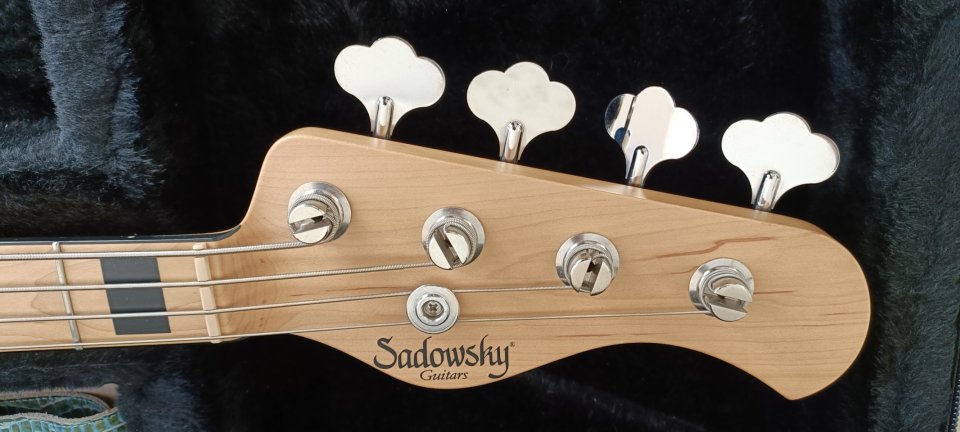 Sadowsky Metroline UV70-MB-4 Lake Placid Blue 2008 de segunda mano · Foto 3 de 10 · Zamora · 2190 €