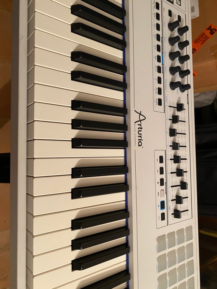 Controlador Arturia Keylab 88 de segunda mano · Foto 2 de 6 · Valladolid · 400 €