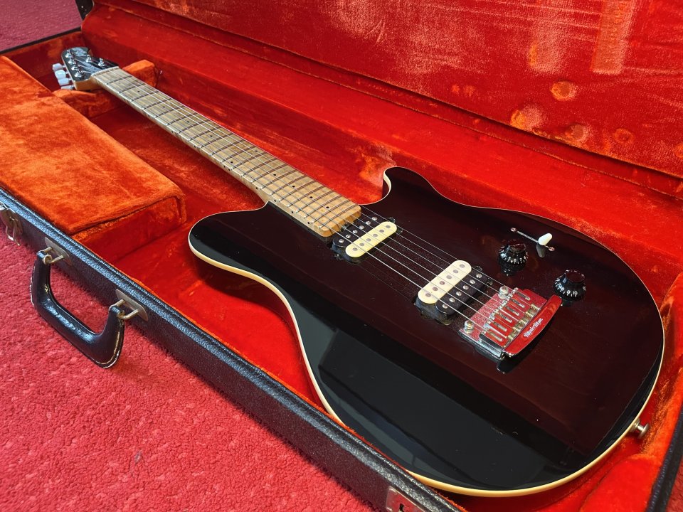 Music Man Axis Super Sport – 1998 – USA