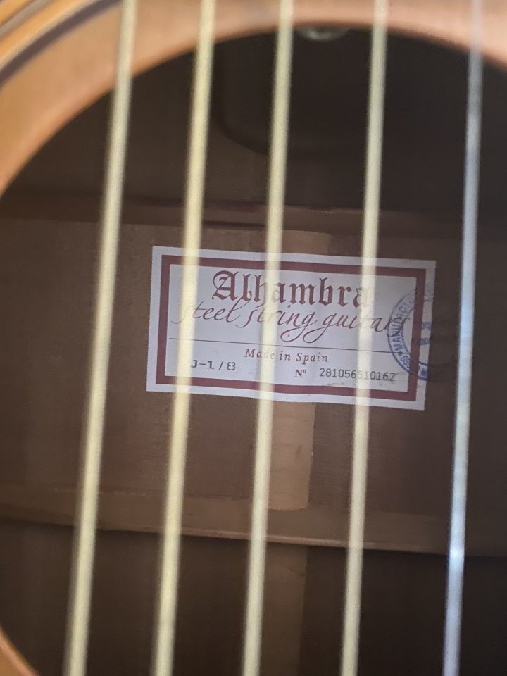 Acústica Alhambra J-1 E-3