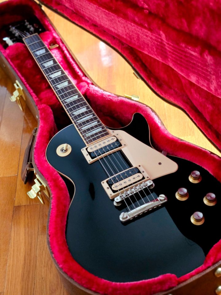Gibson les paul classic ebony