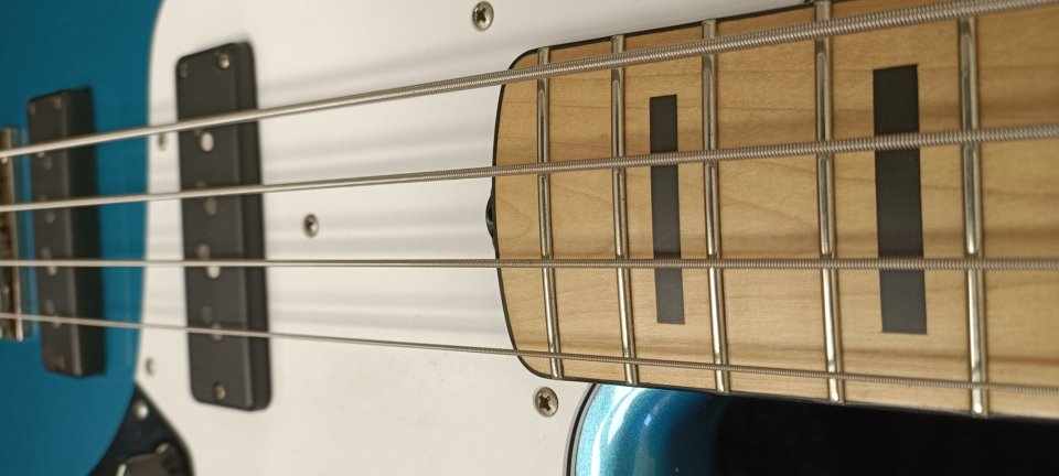 Sadowsky Metroline UV70-MB-4 Lake Placid Blue 2008 de segunda mano · Foto 8 de 10 · Zamora · 2190 €