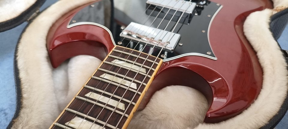 Gibson SG Standard Cherry Vintage Wine 2009 de segunda mano · Foto 3 de 10 · Sevilla · 2000 €