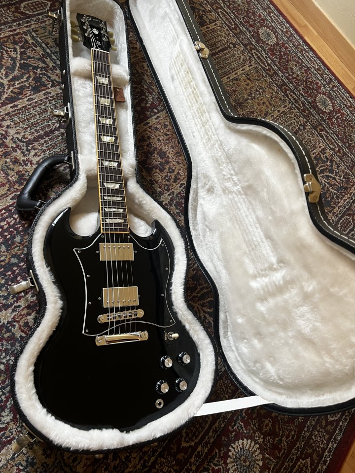 Gibson SG Standard 2008 Ebony de segunda mano · Foto 1 de 4 · Barcelona · 1425 €