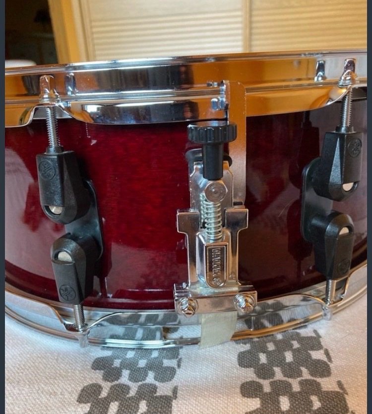 Yamaha Stage Custom Advantage Noveau de segunda mano · Foto 3 de 5 · A Coruña · 136 €