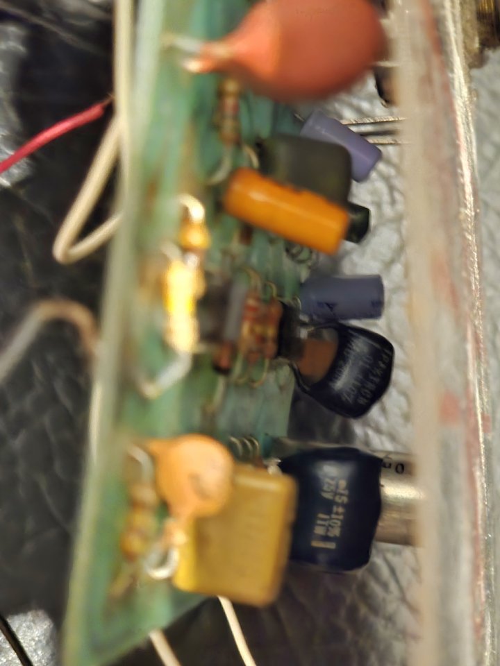 Ehx big muff v3 mid 1970s de segunda mano · Foto 6 de 9 · Barcelona · 444 €