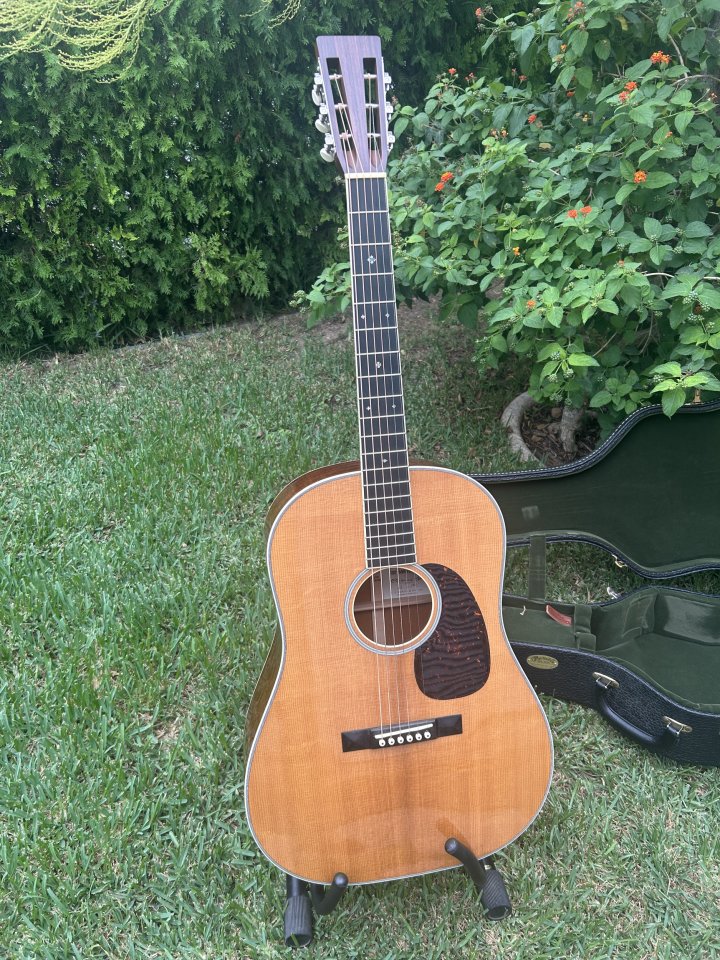 Martin D-222 Limited edition