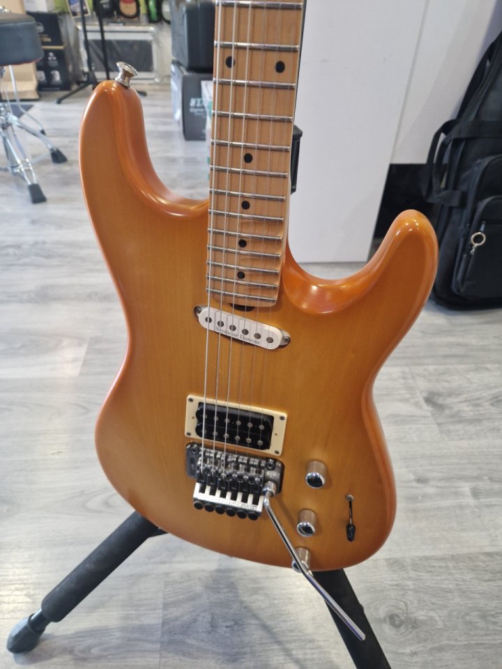 Guitarras a 799€ con envío incluido. de segunda mano · Foto 5 de 10 · Navarra · 799 €