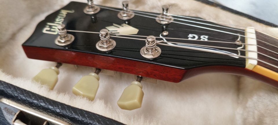 Gibson SG Standard Cherry Vintage Wine 2009 de segunda mano · Foto 7 de 10 · Sevilla · 2000 €