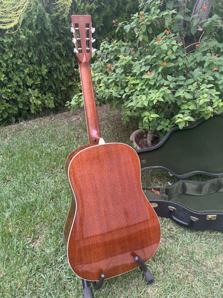 Martin D-222 Limited edition