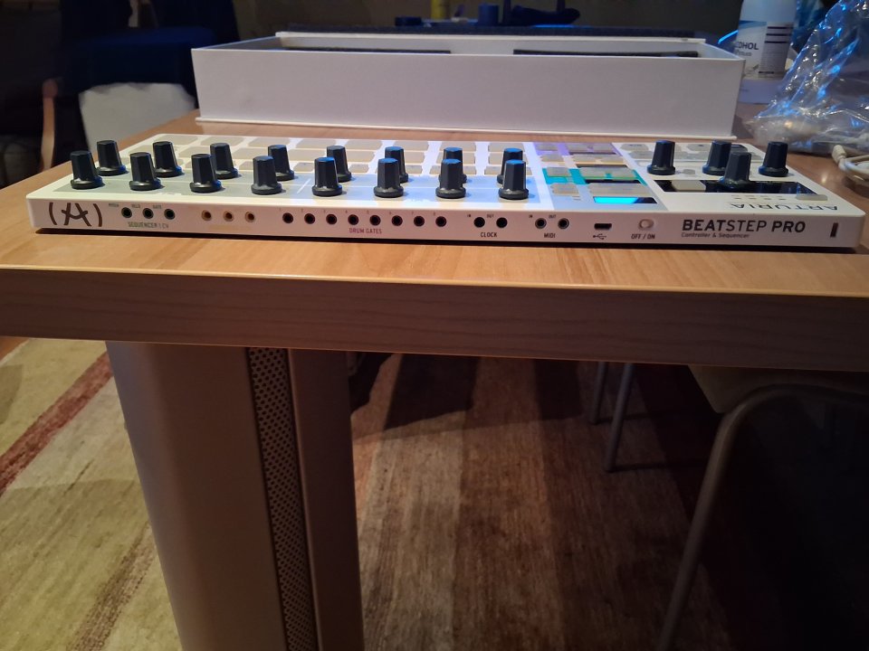 Arturia Beatstep Pro + Decksaver
