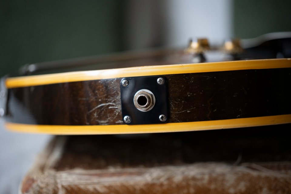 Gibson ES-225T (1956) + estuche original de segunda mano · Foto 9 de 10 · Asturias · 4800 €