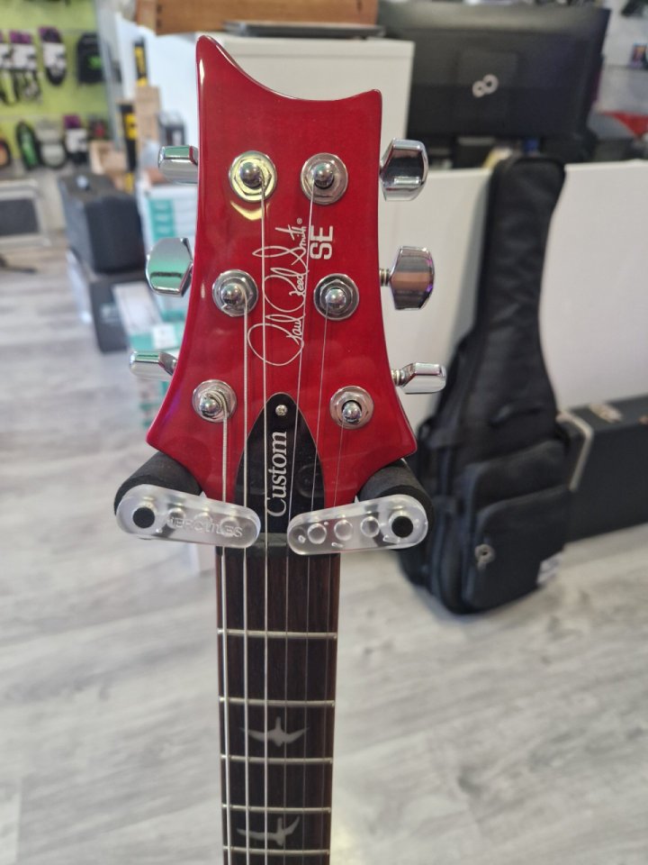 Guitarras a 799€ con envío incluido. de segunda mano · Foto 7 de 10 · Navarra · 799 €