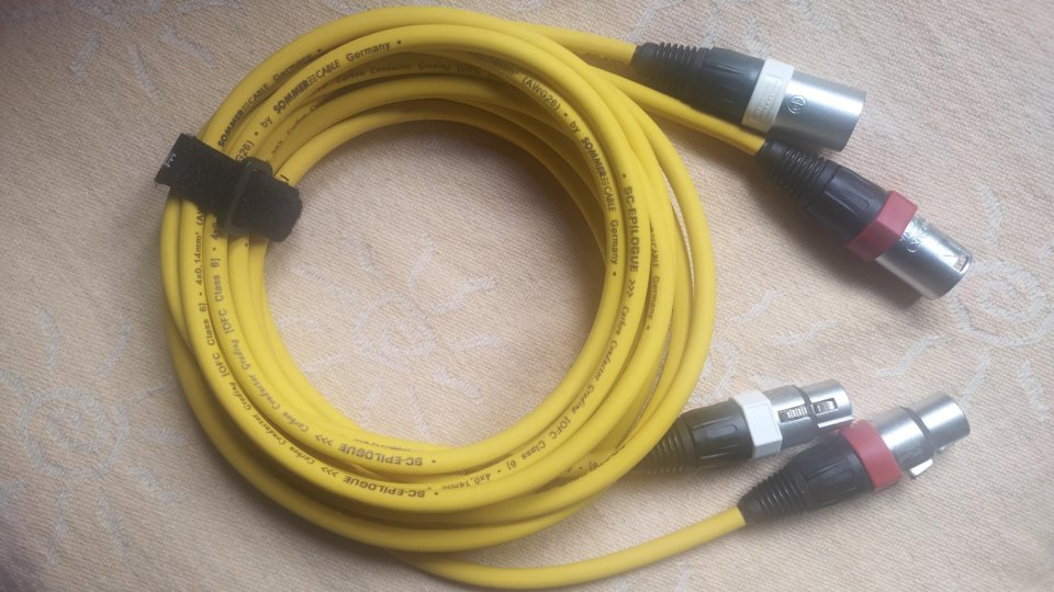 Pareja de cables de audio profesional Sommer Cable de segunda mano · Foto 7 de 7 · Zaragoza · 70 €