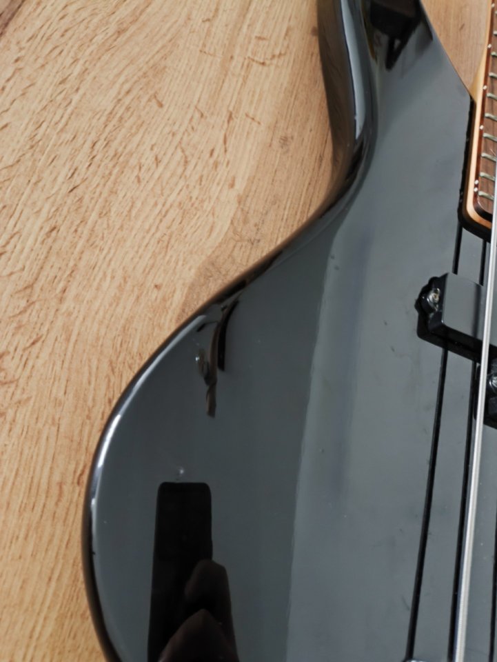 Bajo Yamaha RBX260 de segunda mano · Foto 5 de 8 · Madrid · 150 €