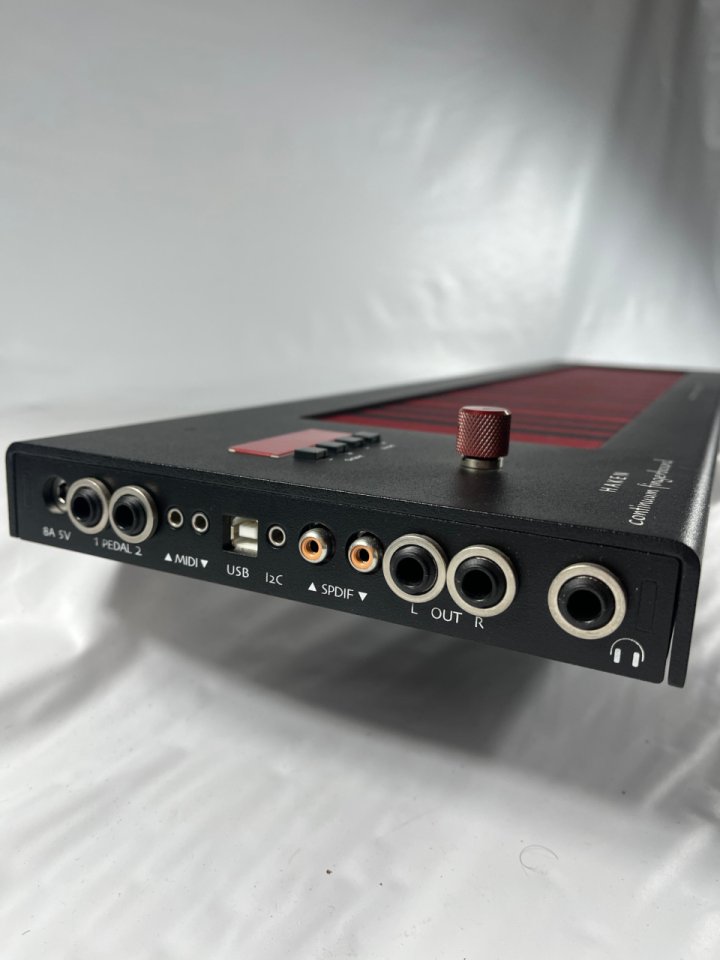 Haken Audio Continuum Slim s46L6x