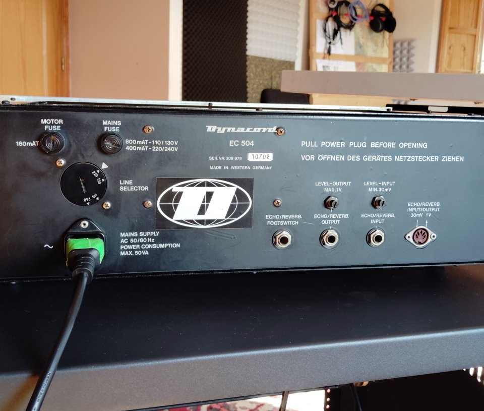 Dynacord E504 Echo y reverb