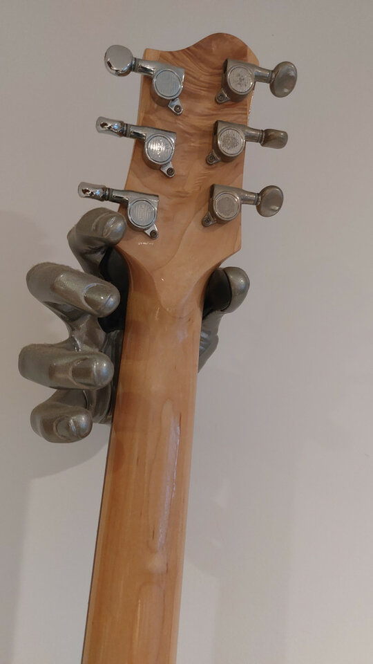 Guitarra Barítona Rotllan (GWK)