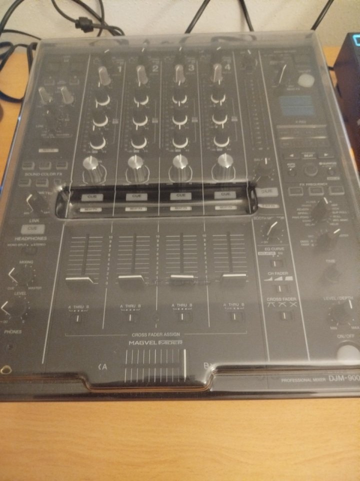 Pioneer djm 900 Nexus 2 de segunda mano · Foto 1 de 10 · Araba · 1500 €