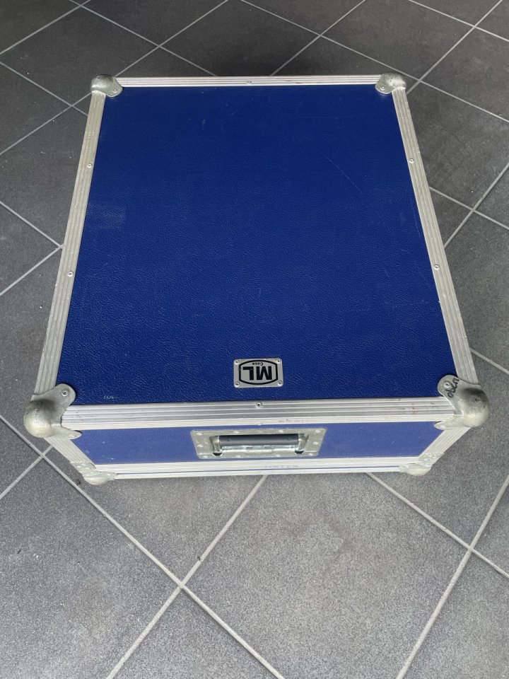 Mesa PRESONUS STUDIOLIVE 16.4.2 + Flight case (Envío incluido)