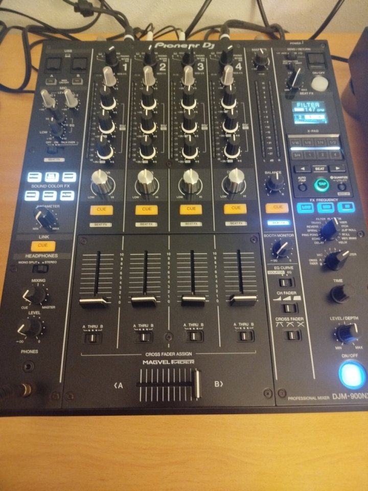 Pioneer djm 900 Nexus 2 de segunda mano · Foto 2 de 10 · Araba · 1500 €