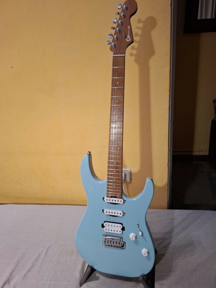 CHARVEL RICK GRAHAM Signature MJ DK24 2PT CM  (Rebaja )