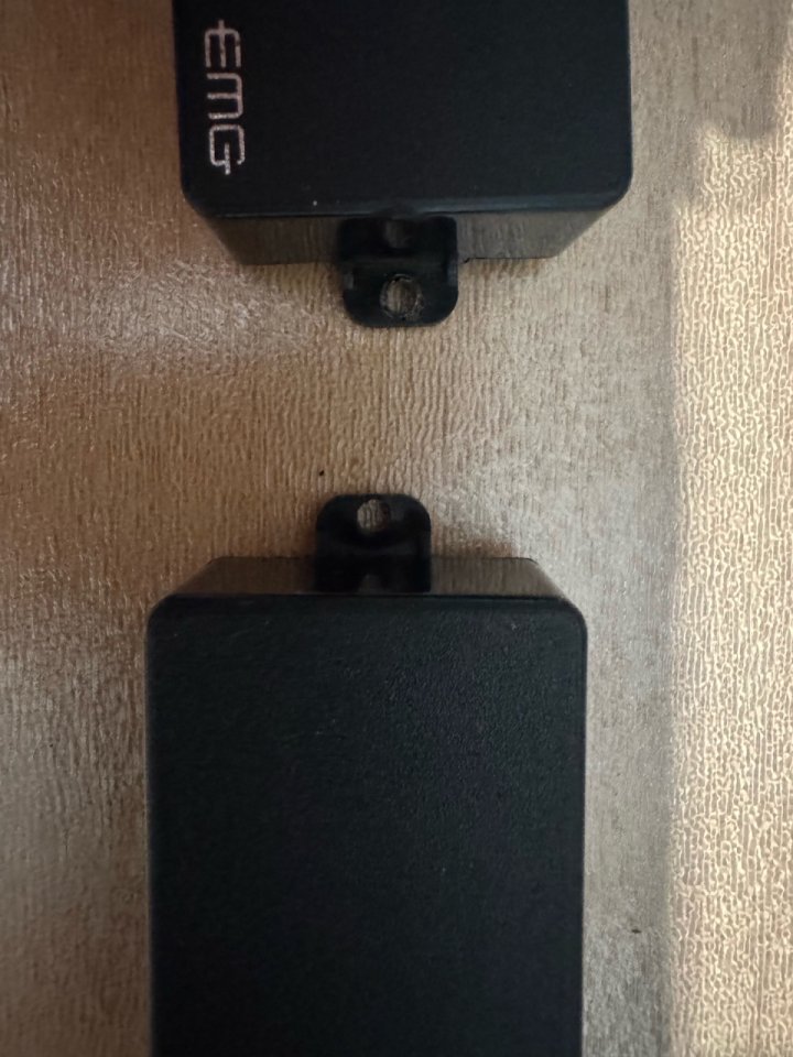 Set Emg 81 (x2) de segunda mano · Foto 1 de 4 · Ourense · 60 €