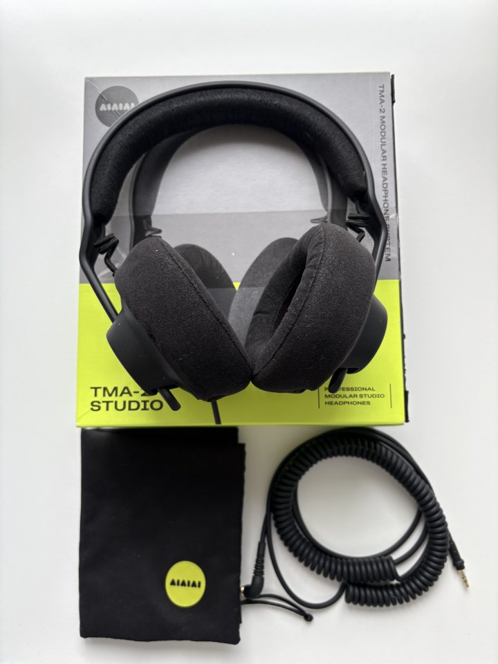 Auriculares AIAIAI TMA-2 Studio de segunda mano · Foto 1 de 5 · Cádiz · 90 €