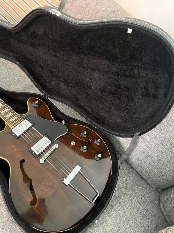 Gibson es150D año 1971
