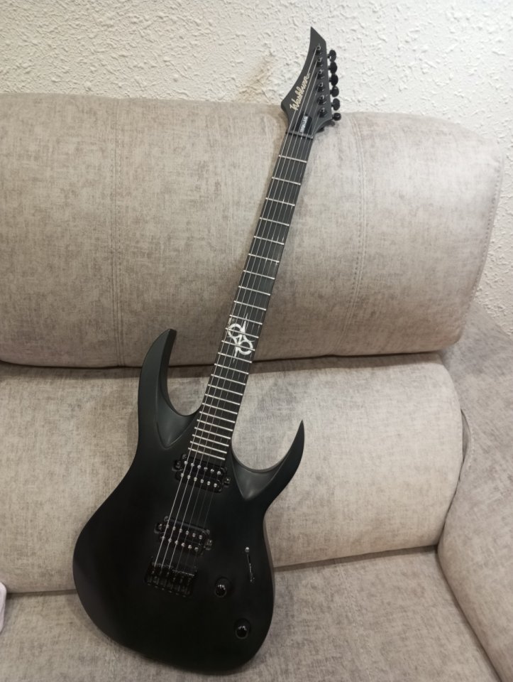 Washburn parallaxe negra