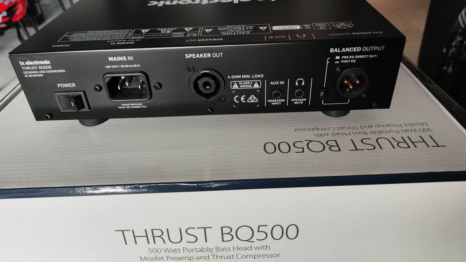 Ampli Tc Electronic BQ 500 de segunda mano · Foto 4 de 6 · Granada · 120 €