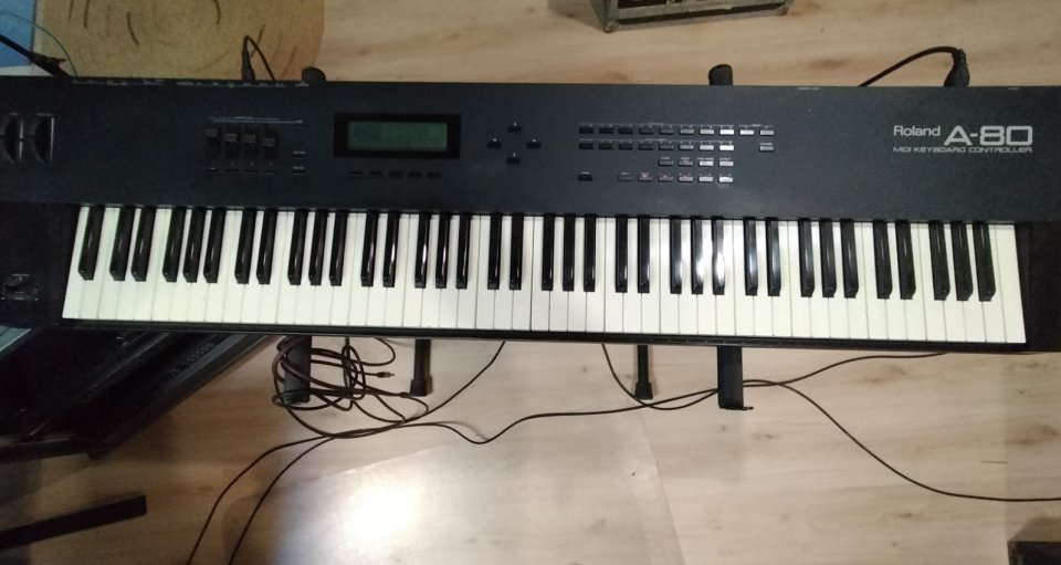 ROLAND A-80  Teclado Piano Maestro Controlador
