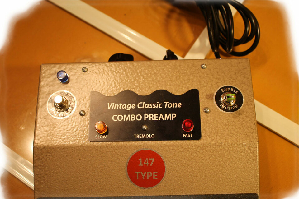 Preamp Combo controlador para Leslies 147 y Familia 6W.