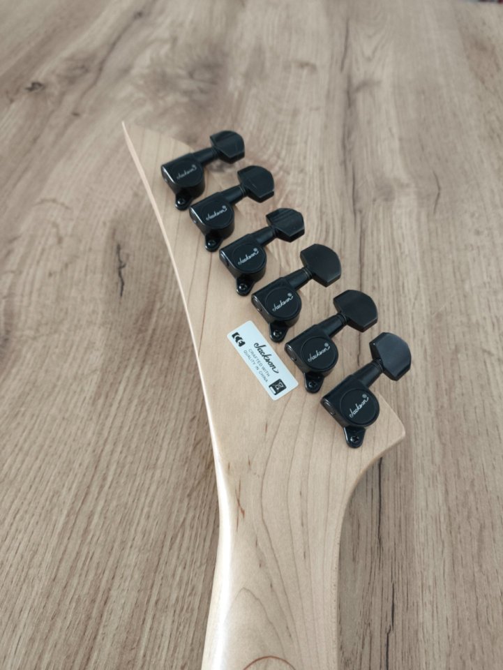 Guitarra Jackson JS22 RR de segunda mano · Foto 7 de 8 · Madrid · 250 €