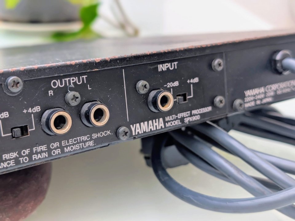 Multiefecto Yamaha SPX900 ¡El legado de los 90's!