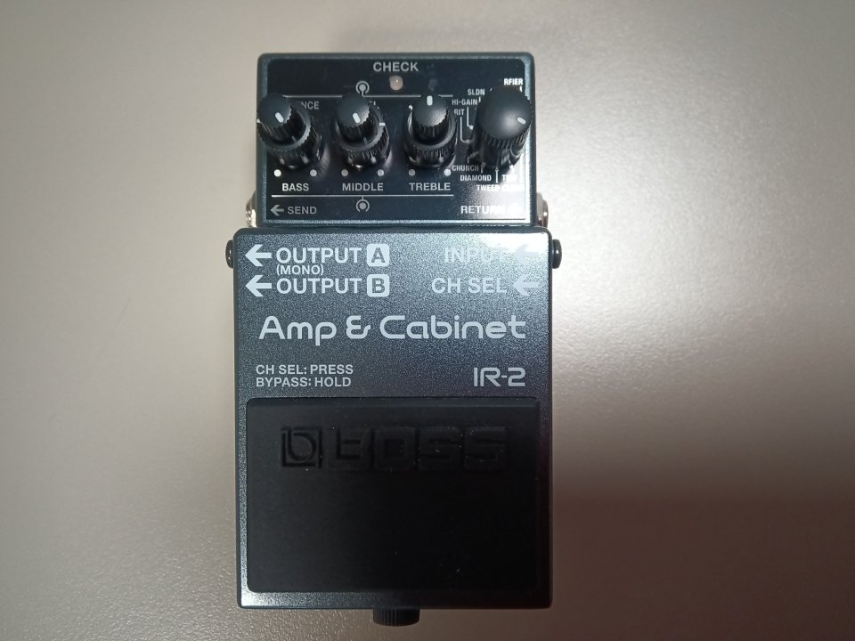 Boss IR-2 Amp & Cabinet de segunda mano · Foto 1 de 7 · Madrid · 130 €