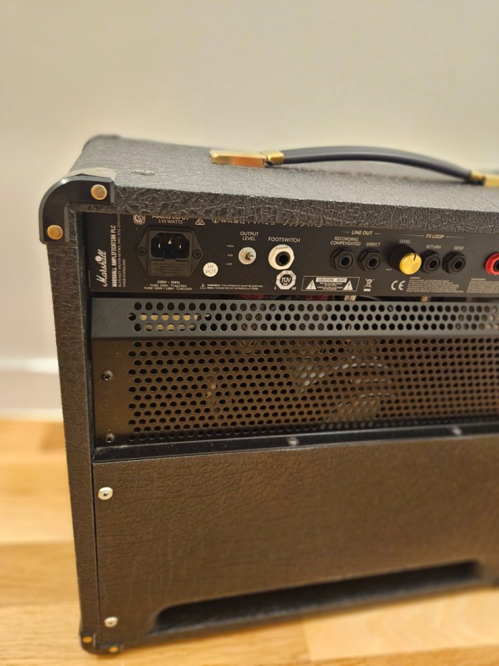 Marshall studio SN20 JCM 900 de segunda mano · Foto 3 de 5 · Murcia · 850 €