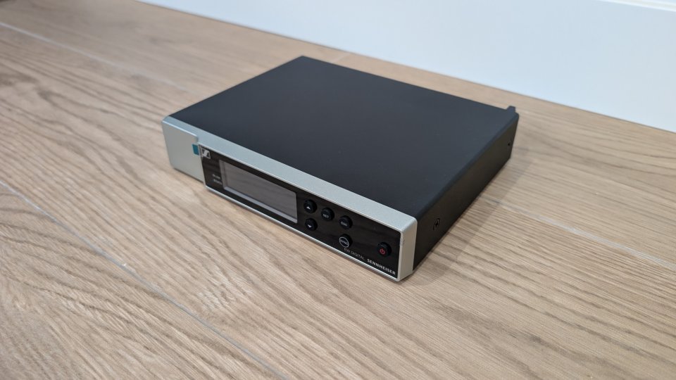 Inalámbrico Sennheiser EW-D R1-6 de segunda mano · Foto 2 de 5 · Albacete · 450 €