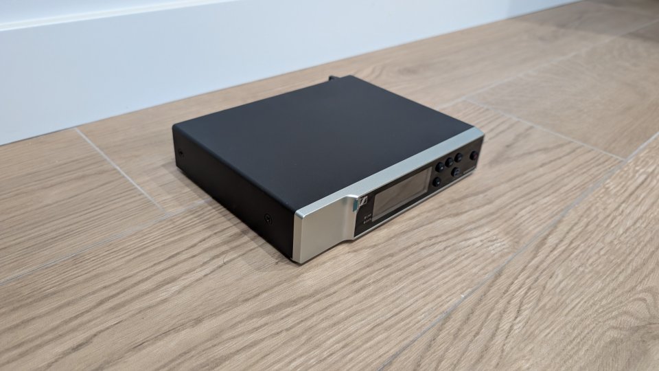 Inalámbrico Sennheiser EW-D R1-6 de segunda mano · Foto 3 de 5 · Albacete · 450 €