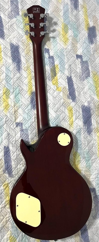 Sire Larry Carlton S7