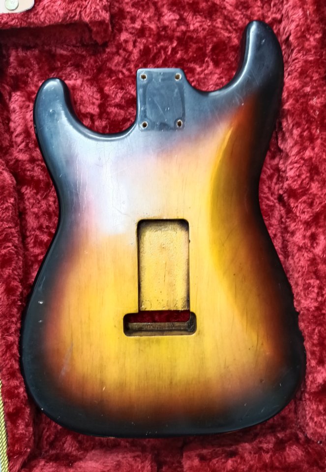 Cuerpo Stratocaster 1 pieza de segunda mano · Foto 2 de 6 · Cádiz · 350 €