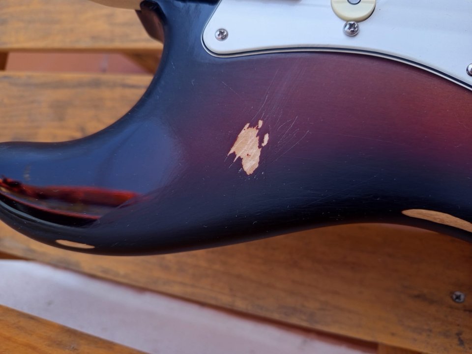 Fender stratocaster performer de segunda mano · Foto 6 de 10 · Cáceres · 750 €