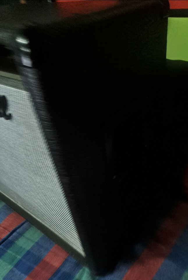 Altavoz Bajo y Guitarra Celestion