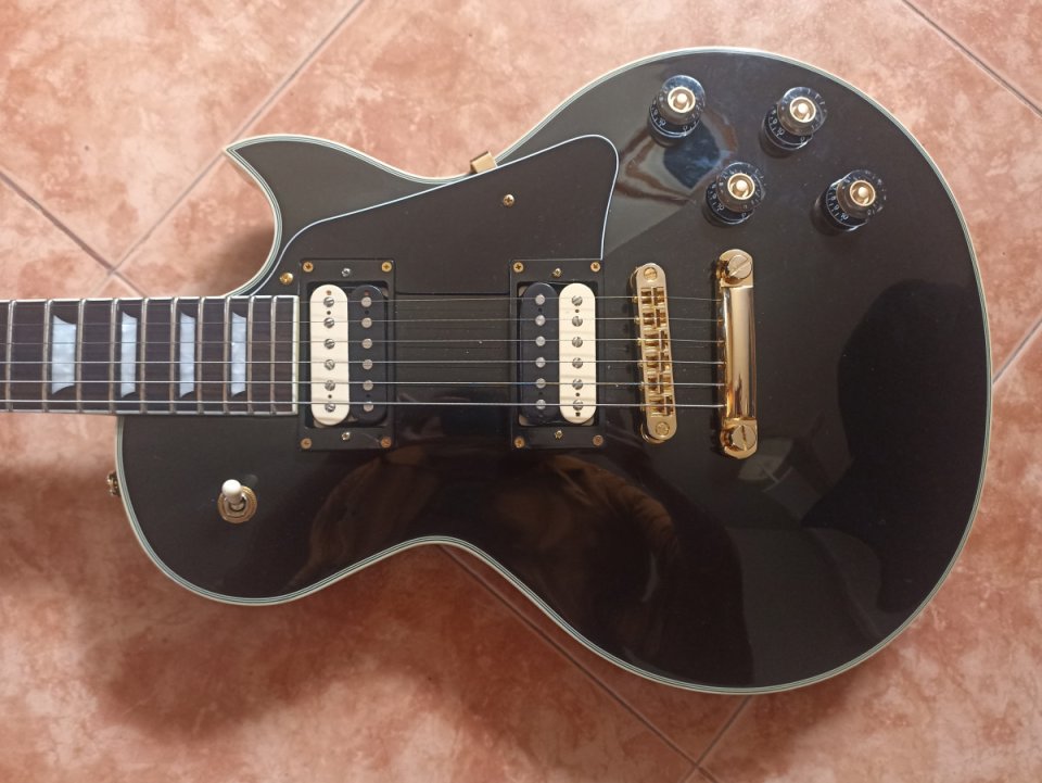 Sire Larry Carlton L7 pastillas Tonerider Octane y Generator, y Pushpull.