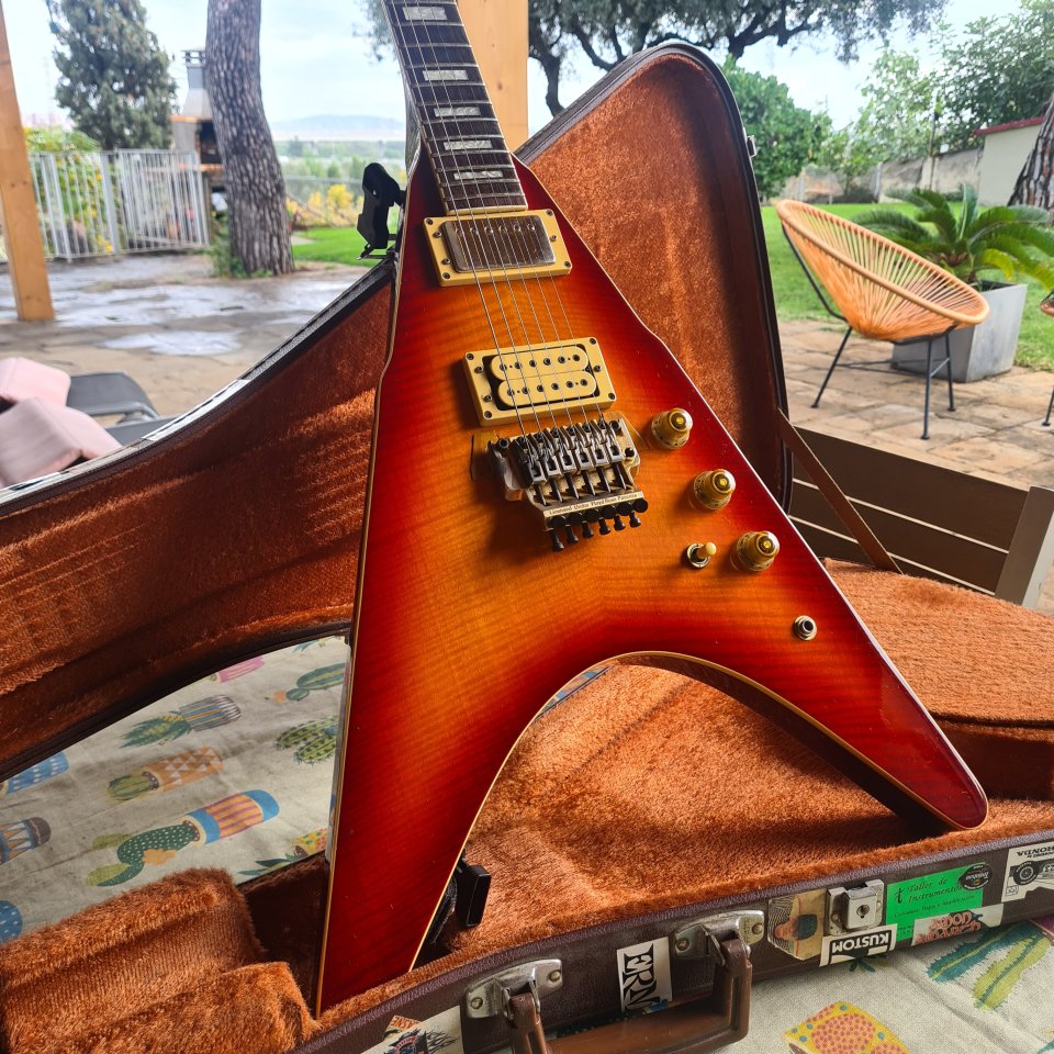 Ibanez Flying V Japan 1983