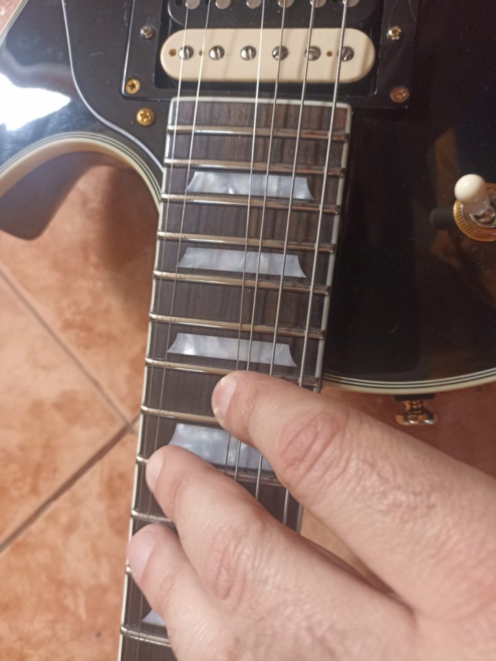 Sire Larry Carlton L7 pastillas Tonerider Octane y Generator, y Pushpull.