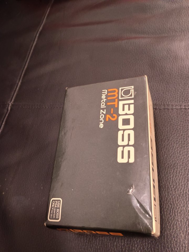 Pedal Boss MT 2 Metal Zone de segunda mano · Foto 2 de 4 · Málaga · 60 €